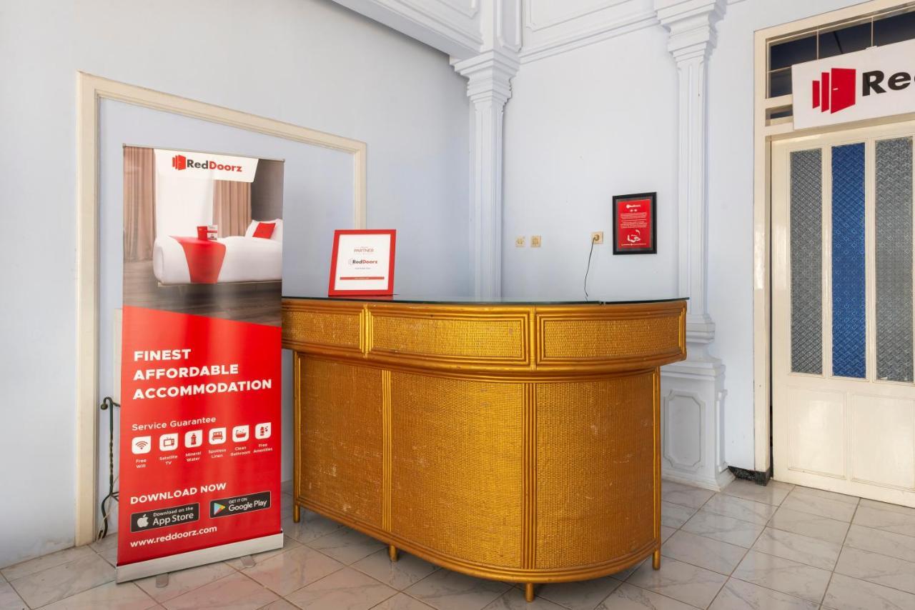 Reddoorz Syariah @ Bondowoso City Center Exteriér fotografie